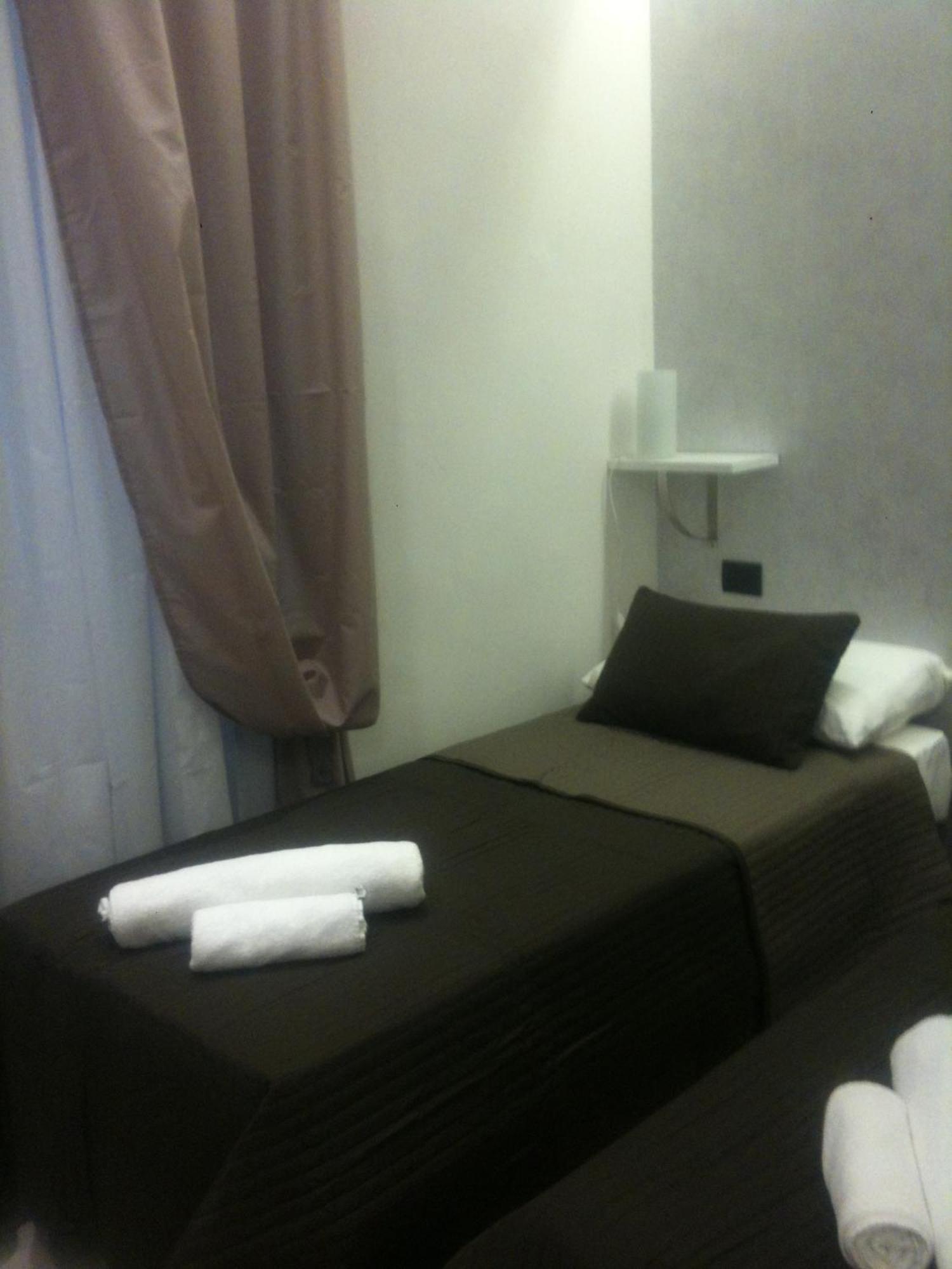 ROMAnce Cosimato Trastevere B&B Esterno foto
