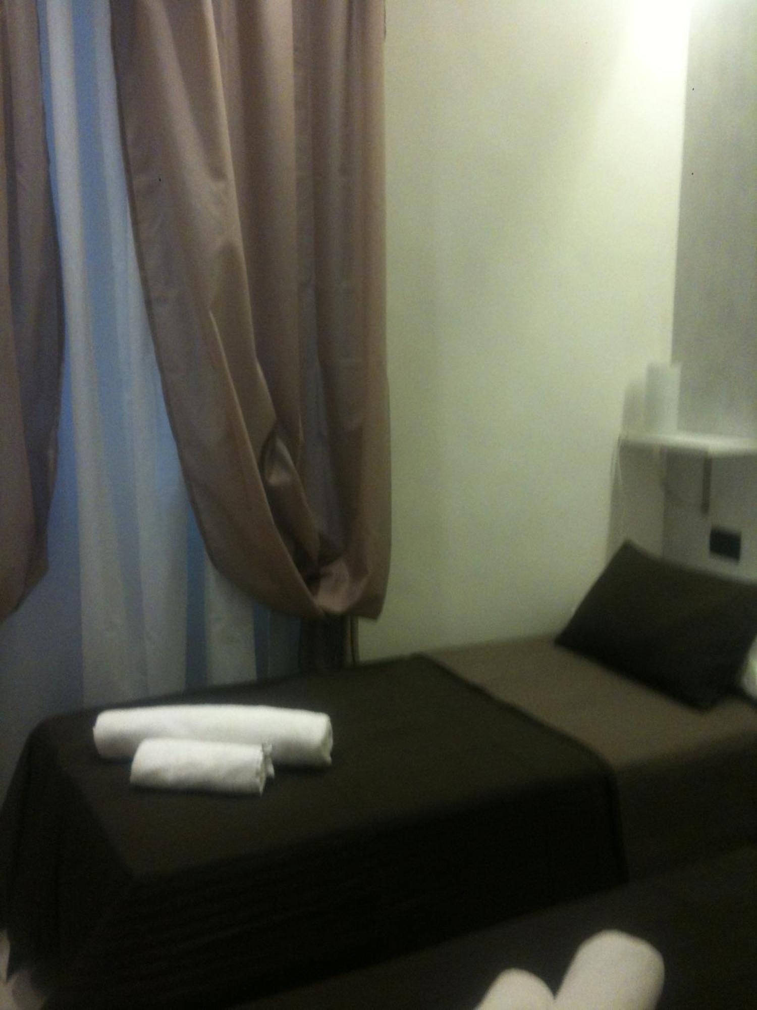 ROMAnce Cosimato Trastevere B&B Esterno foto